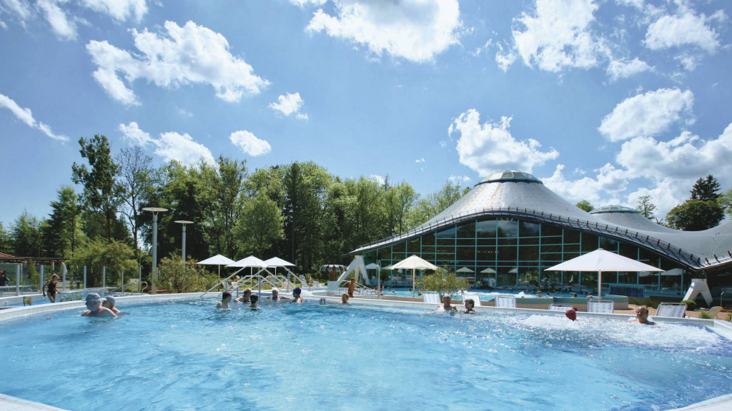 Solemar Outdoor Pool