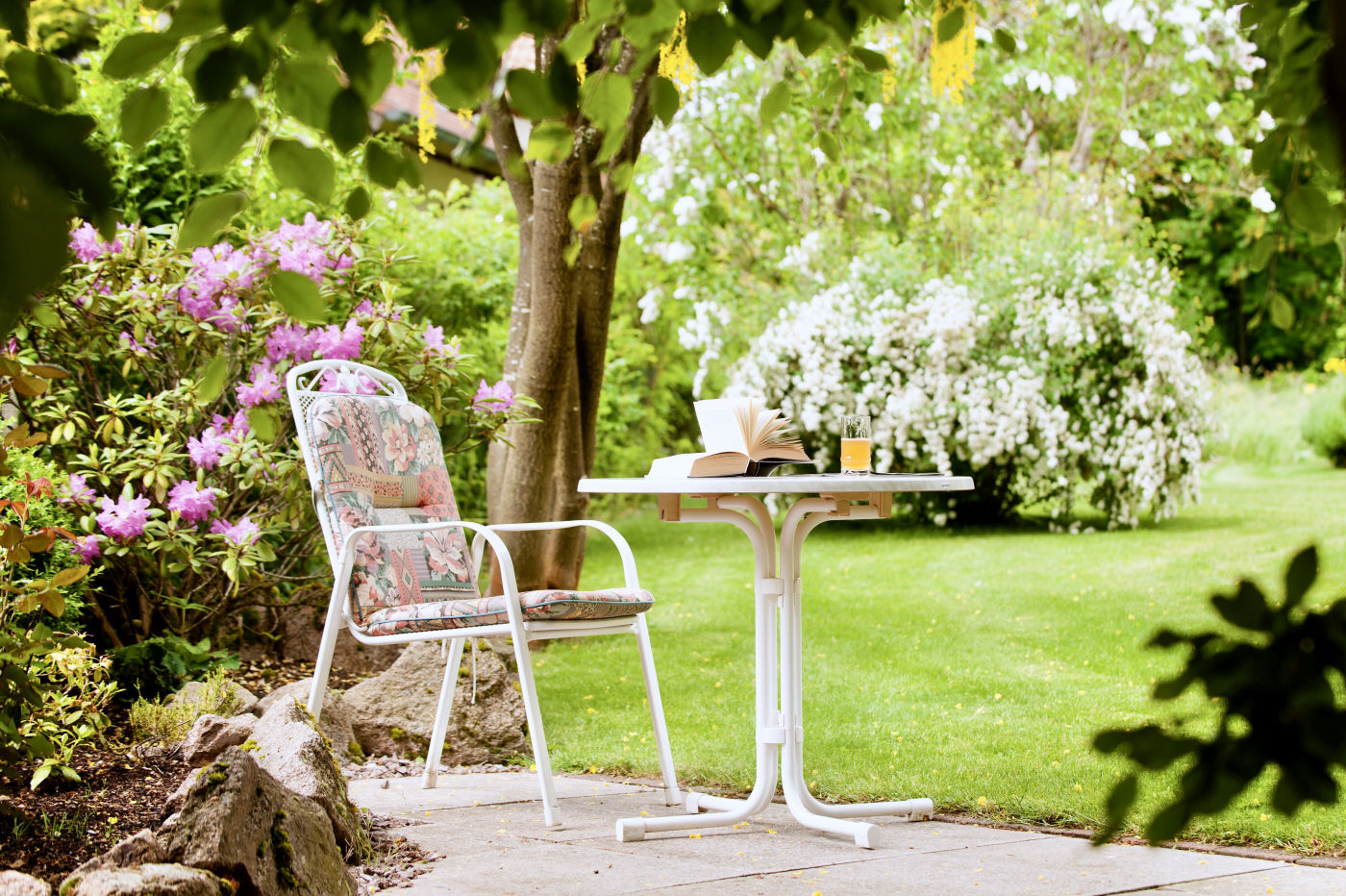 Maison Érable: Jardin et Table